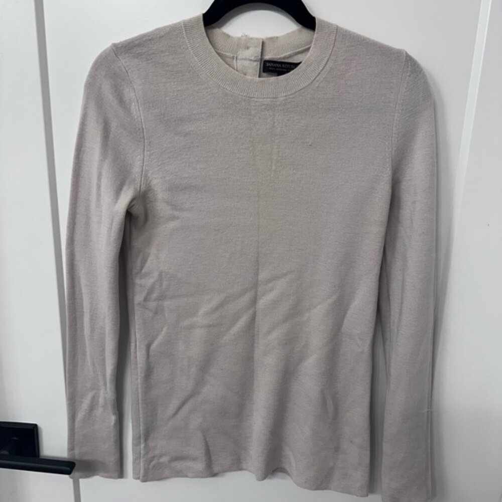 Banana Republic 100% Merino Wool Sweater